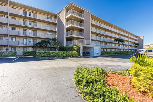 apt-312-5100 Washington St, Hollywood, FL, 33021-7160 | Card Image