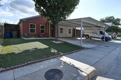 7018 Petty Ln, Dallas, TX, 75217-1292 | Card Image