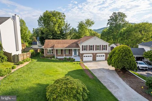 3877 Gibbons Rd, Point Of Rocks, MD, 21777-2023 | Card Image