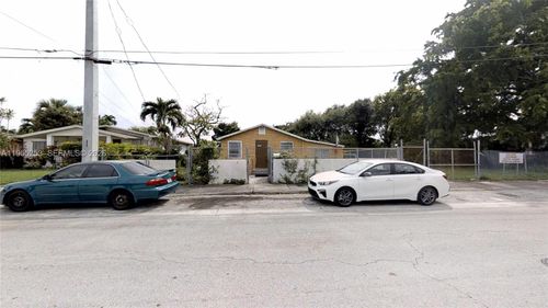 1544 Nw 51st Ter, Miami, FL, 33142-3824 | Card Image