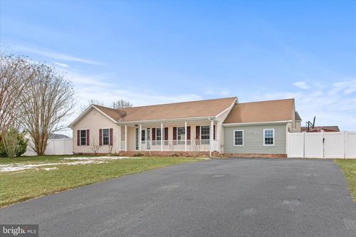 310 Autumn Ridge Dr, HEBRON, MD, 21830-1073 | Card Image