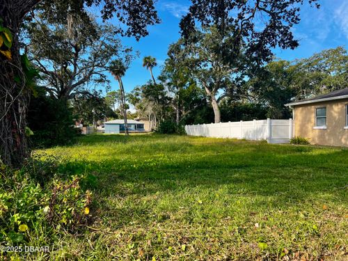 930 S Beach St, Daytona Beach, FL, 32114-5504 | Card Image