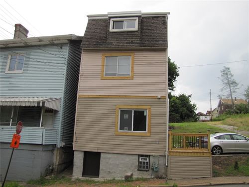 703 Coursin St, McKeesport, PA, 15132-3311 | Card Image