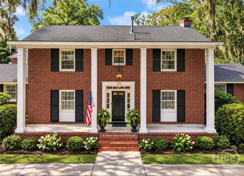 629 E Victory Dr, Savannah, GA, 31405-2363 | Card Image