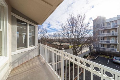 apt-203-15 Enterprise Ct, Jersey City, NJ, 07305-6405 | Card Image