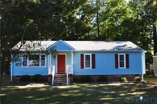 8905 Hawkbill Rd, North Chesterfield, VA, 23237-4333 | Card Image