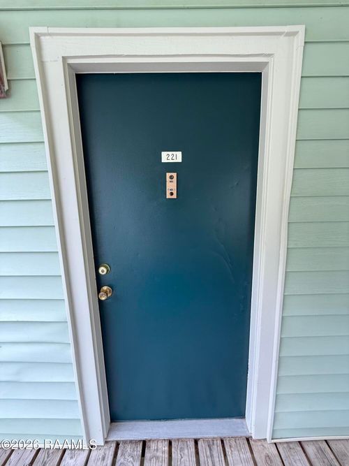 apt-221-200 High Meadows Boulevard, Lafayette, LA, 70507 | Card Image