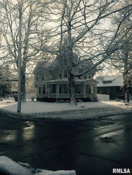 822 5th St, Lacon, IL, 61540-1314 | Card Image