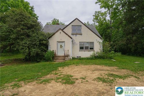 79 Mountain Lake Rd, Belvidere, NJ, 07823-2542 | Card Image