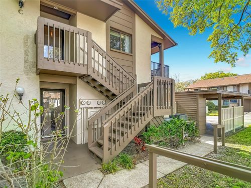 apt-c-8308 Sandwedge Cir, HUDSON, FL, 34667-2152 | Card Image