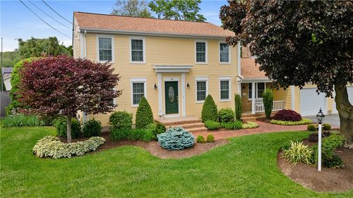 29 Carriage Way, North Providence, RI, 02904-3003 | Card Image