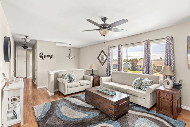 Living Room | Image 6
