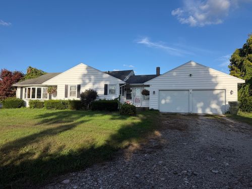 30 Webster Rd, Ware, MA, 01082-9400 | Card Image