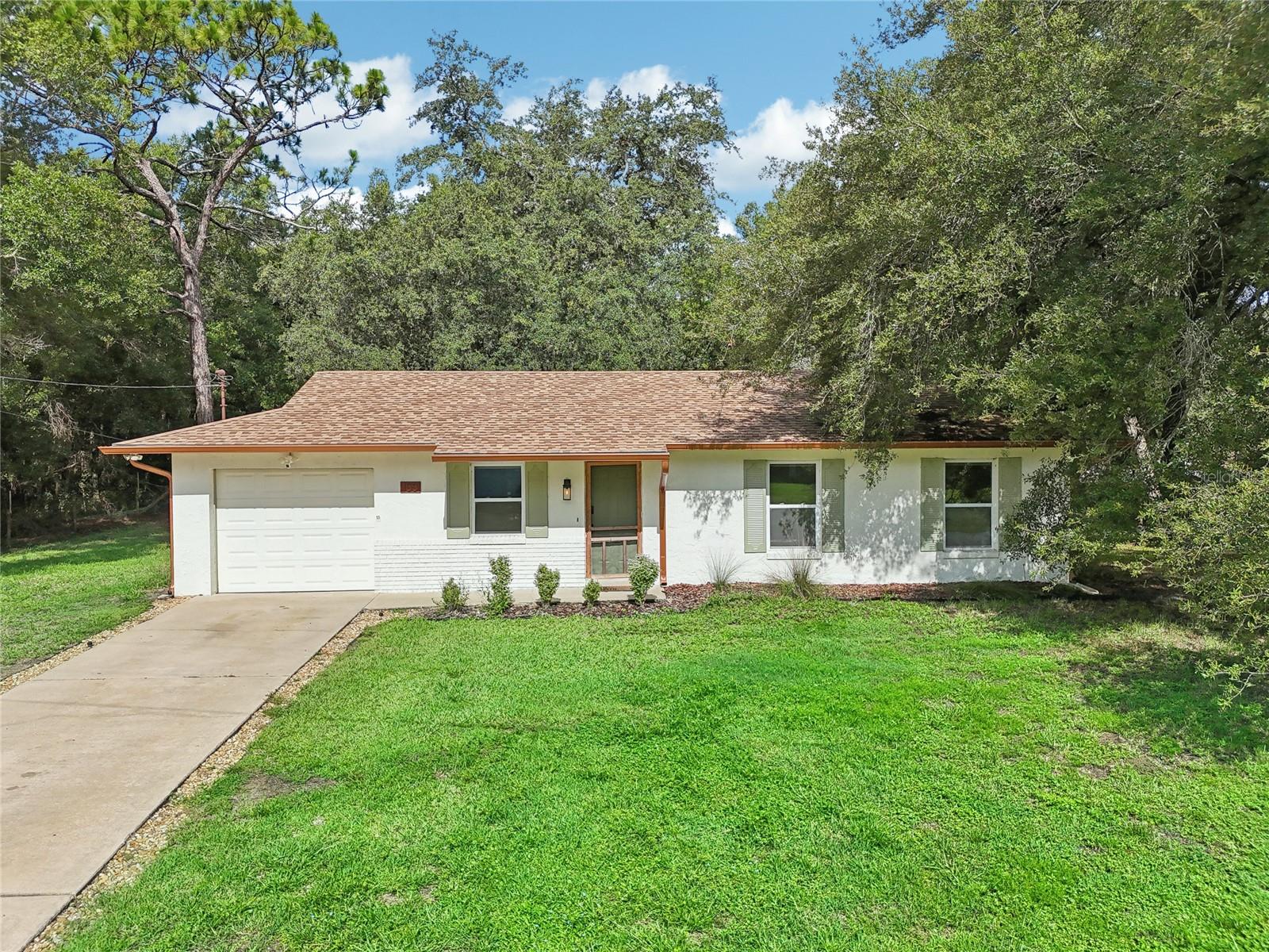 Niagara Ave, Orange City, FL 32763
