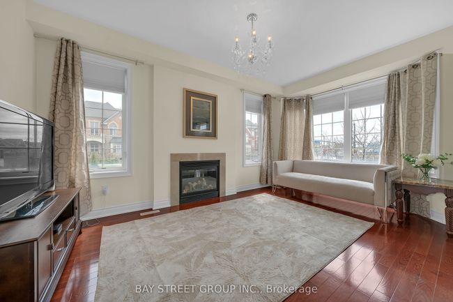 2 Pelee Ave, House other with 4 bedrooms, 3 bathrooms and 2 parking in Kleinburg ON | Image 17