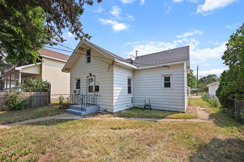 220 33rd Ave N, Saint Cloud, MN, 56303-4149 | Card Image