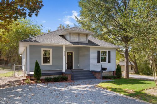 411 W I St, Erwin, NC, 28339-1713 | Card Image