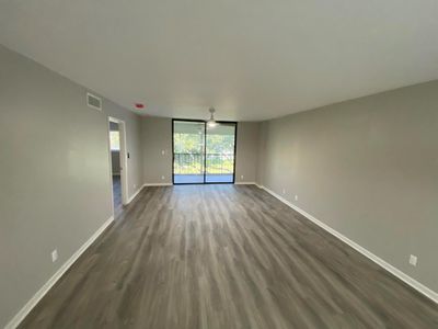 304 - 15456 Pembridge Drive, Condo with 2 bedrooms, 2 bathrooms and null parking in Delray Beach FL | Image 2