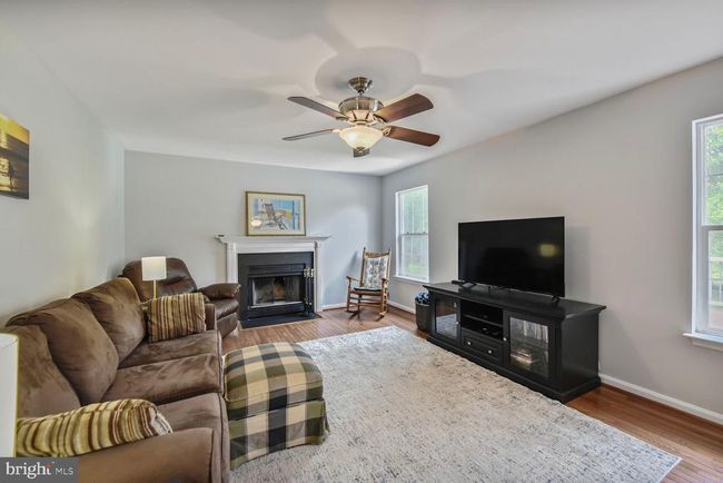 43076 Stonecottage Pl, House other with 4 bedrooms, 4 bathrooms and null parking in ASHBURN VA | Image 6
