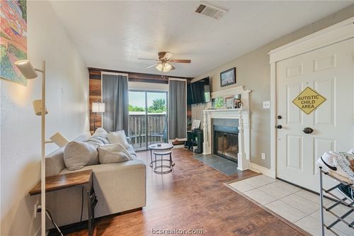 12-1107 Verde Dr, Bryan, TX, 77801-1724 | Card Image