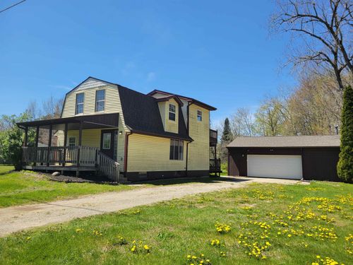 14317 Lewis Rd, Clio, MI, 48420-8837 | Card Image