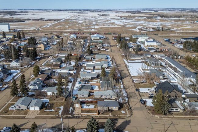 4702 49 Avenue, House other with 2 bedrooms, 1 bathrooms and 2 parking in Killam AB | Image 28