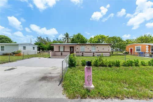 1220 Nw 19th Ave, Fort Lauderdale, FL, 33311-5848 | Card Image