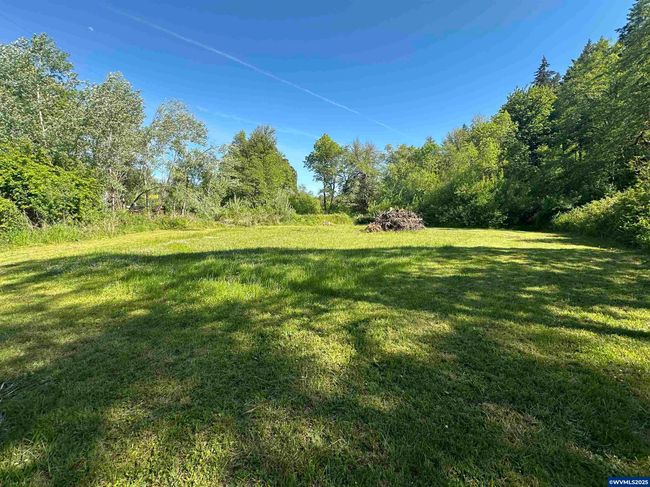 24404 Highway 20, House other with 3 bedrooms, 1 bathrooms and null parking in Philomath OR | Image 23
