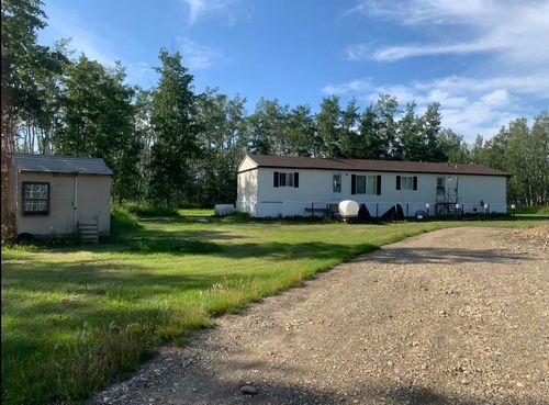 132011 834 Twp Road, Rural Clear Hills County, AB, T0H0T0 | Card Image