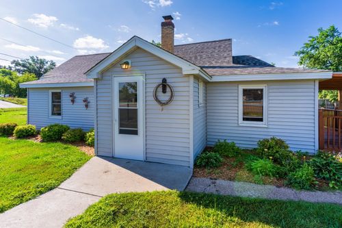 203 Mississippi Ave Sw, Bemidji, MN, 56601-4032 | Card Image