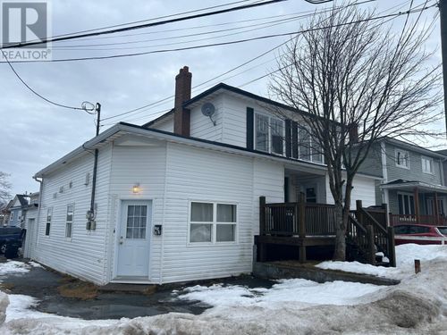 252 Pennywell Rd, St. John's, NL, A1C2L6 | Card Image
