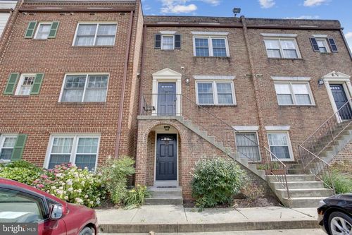 1-953 S Scott St, Arlington, VA, 22204-4526 | Card Image