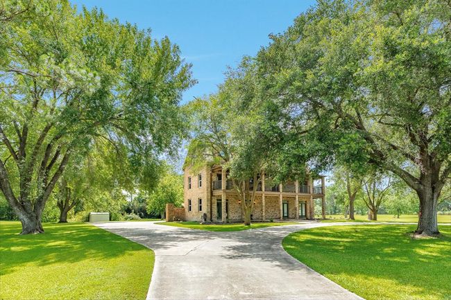 3003 Sky Ranch Dr, House other with 4 bedrooms, 4 bathrooms and 2 parking in Alvin TX | Image 9