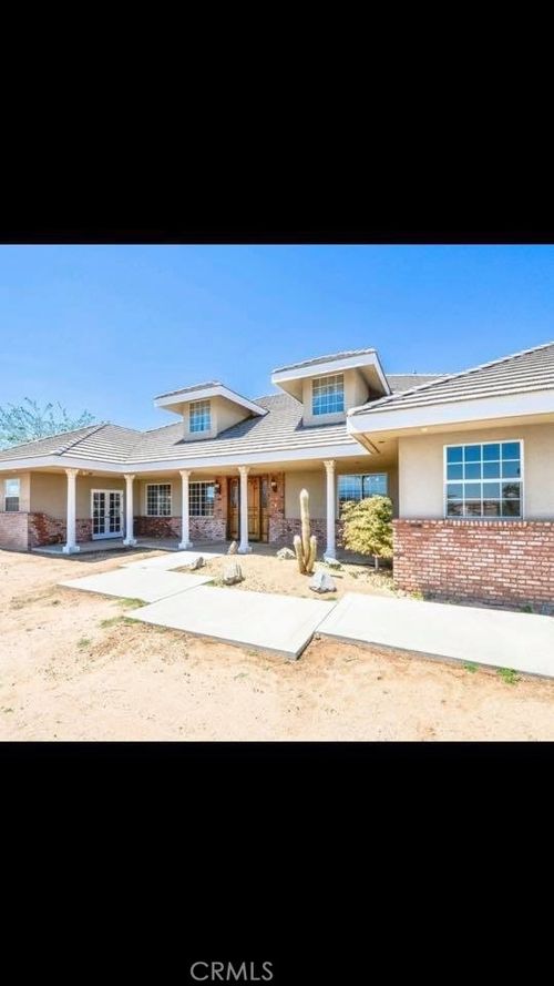 9126 Kittering Rd, Hesperia, CA, 92344 | Card Image