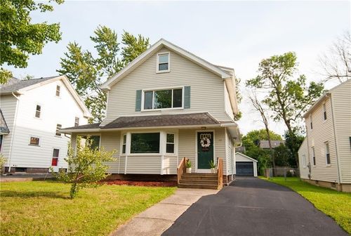 75 Shelbourne Rd, Rochester, NY, 14620-4554 | Card Image