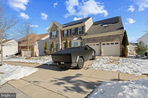 9104 Crystal Oaks Ln, UPPER MARLBORO, MD, 20772-3295 | Card Image