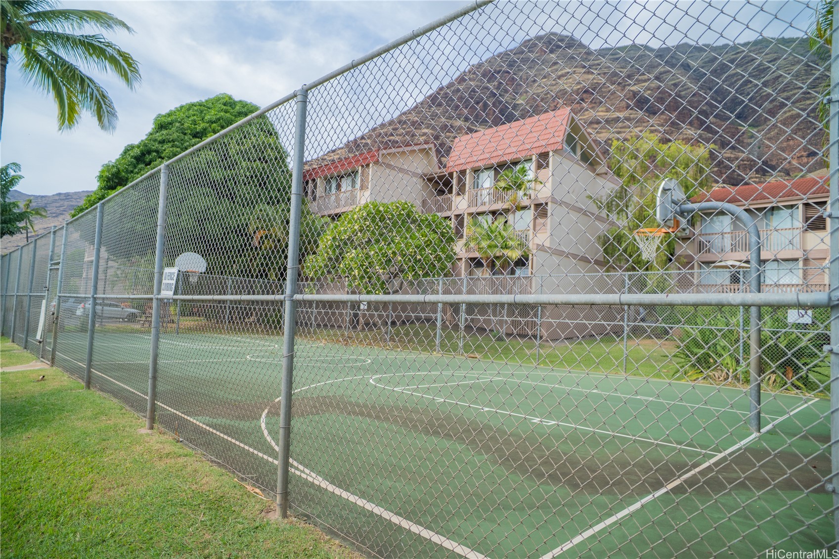 Residential in Waianae