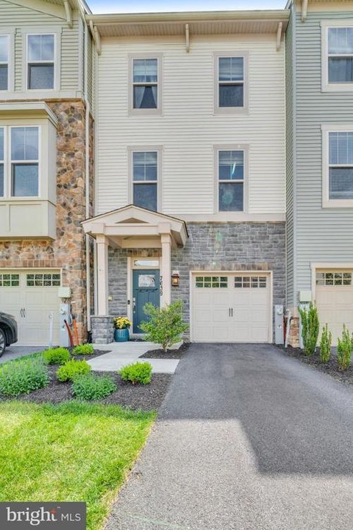 7639 Lyndon Ct, GLEN BURNIE, MD, 21060-7687 | Card Image