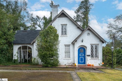 450 Stanley Ave, Greenwood, SC, 29649-2046 | Card Image