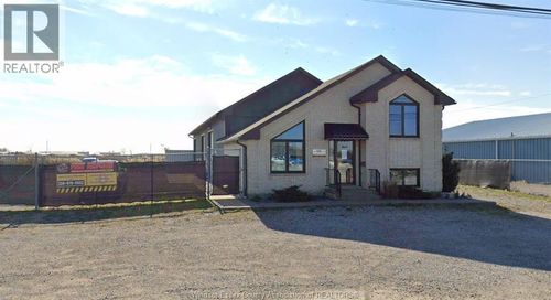 13385 Desro Dr, Essex, ON, N8N2L9 | Card Image