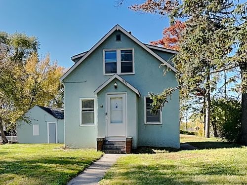 1697 Payne Ave, Maplewood, MN, 55117-2516 | Card Image