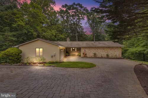 609 Marti Ln, ANNAPOLIS, MD, 21401-6733 | Card Image