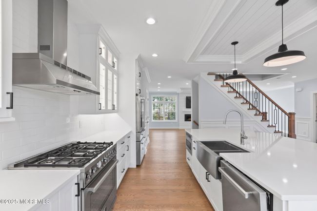 dishwasher, sink, microwave, stove, oven, ragehood | Image 15