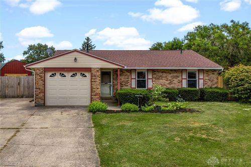 6110 Moss Hill Ct, Huber Heights, OH, 45424-1333 | Card Image