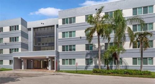 c3r-14840 Naranja Lakes Blvd, Homestead, FL, 33032-8335 | Card Image