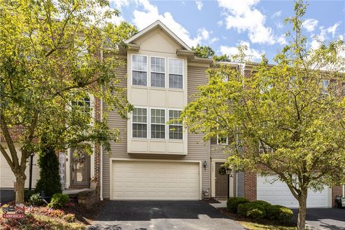 660 Village Green Blvd E, Mars, PA, 16046-4824 | Card Image
