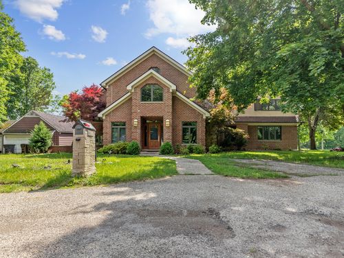 1313 Plum Tree Rd, Barrington, IL, 60010-8815 | Card Image