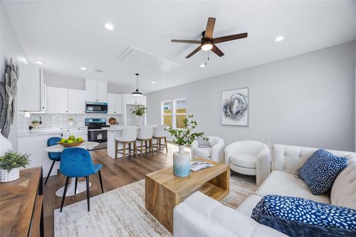 7316 Victoria St, Houston, TX, 77020-3427 | Card Image