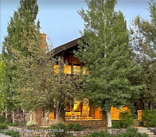 377 Woodland Star Dr, Driggs, ID, 83422 | Card Image