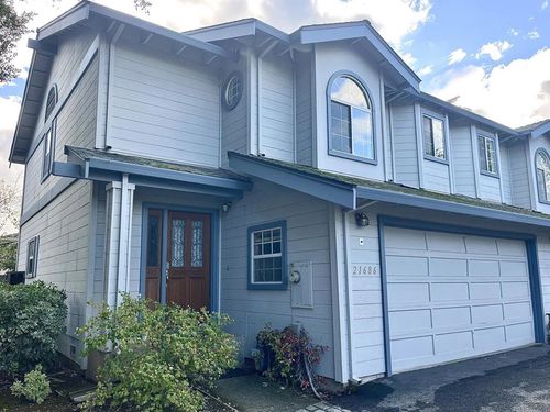 21686 Olive Ave, Cupertino, CA, 95014-5937 | Card Image